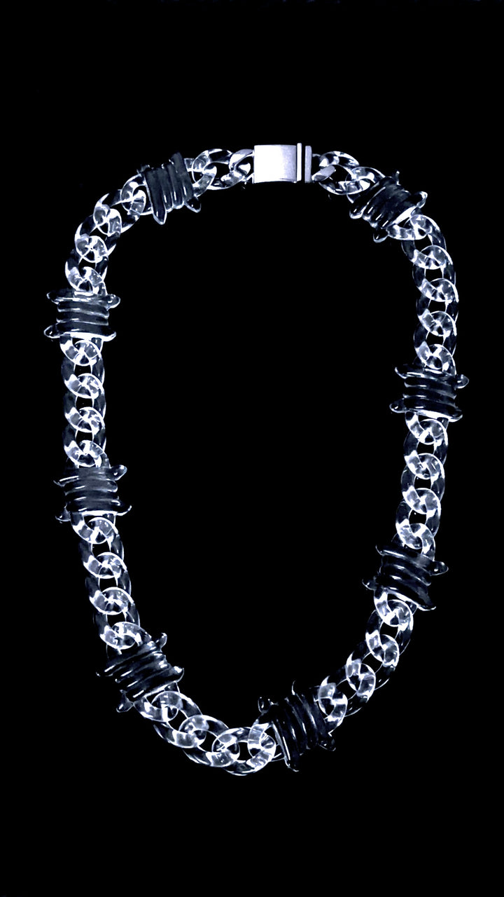 (NEW) Barbed Link Chain